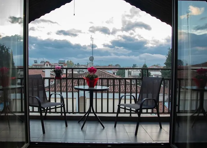 Modern Close To Milos Ton Xotikon Tríkala